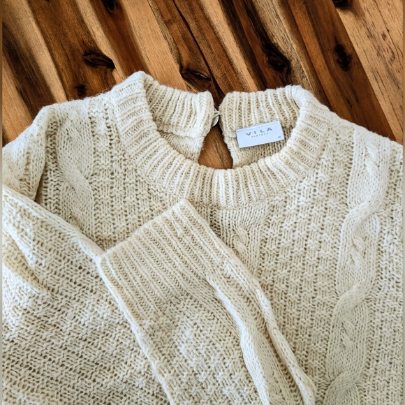 VILA Sweaters - Preppy Y2K Style Vila Women's Cream Sweater Cable Knit